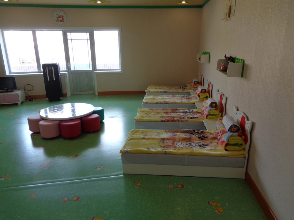 DSC01994 (Custom).JPG