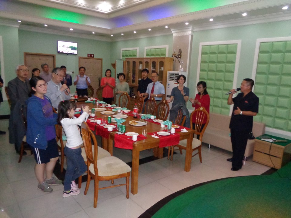 DSC01829 (Custom).JPG