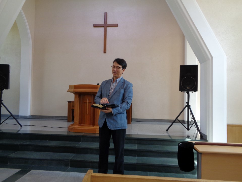 DSC01780 (Custom).JPG