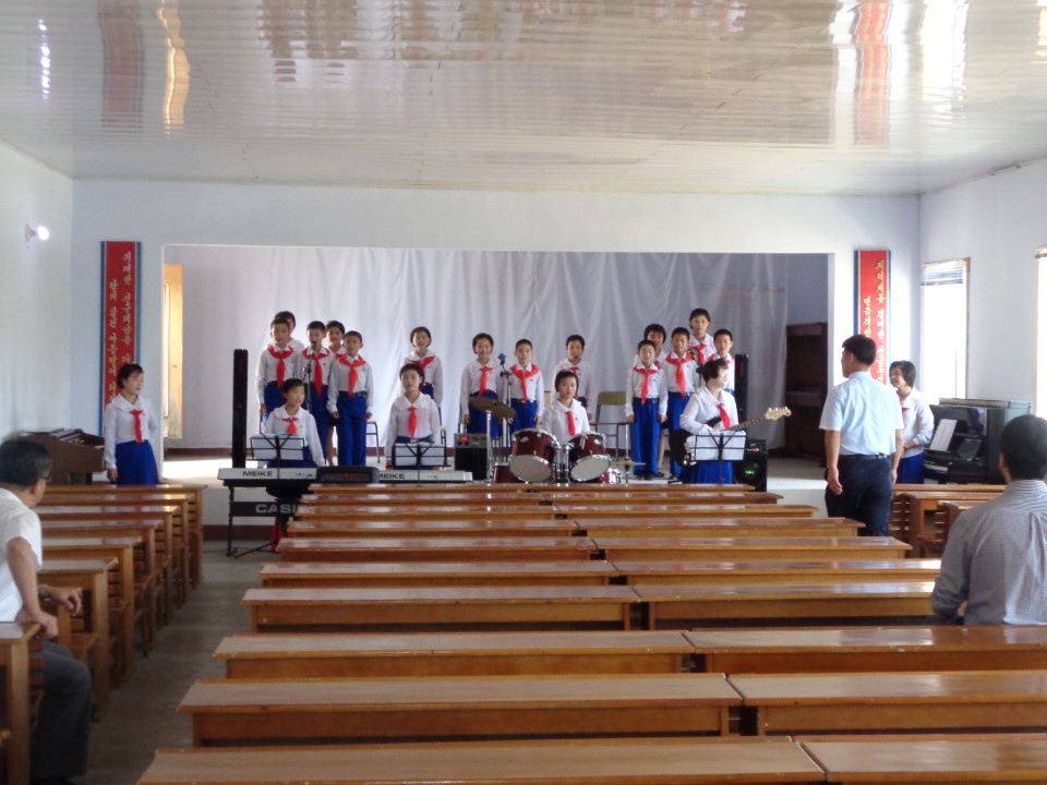 DSC01876 (Custom).JPG